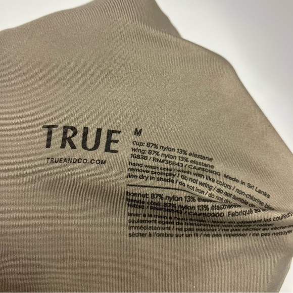 True & Co. True body boost Scoop neck bra adjustable strap wire free gray size M - Picture 4 of 7